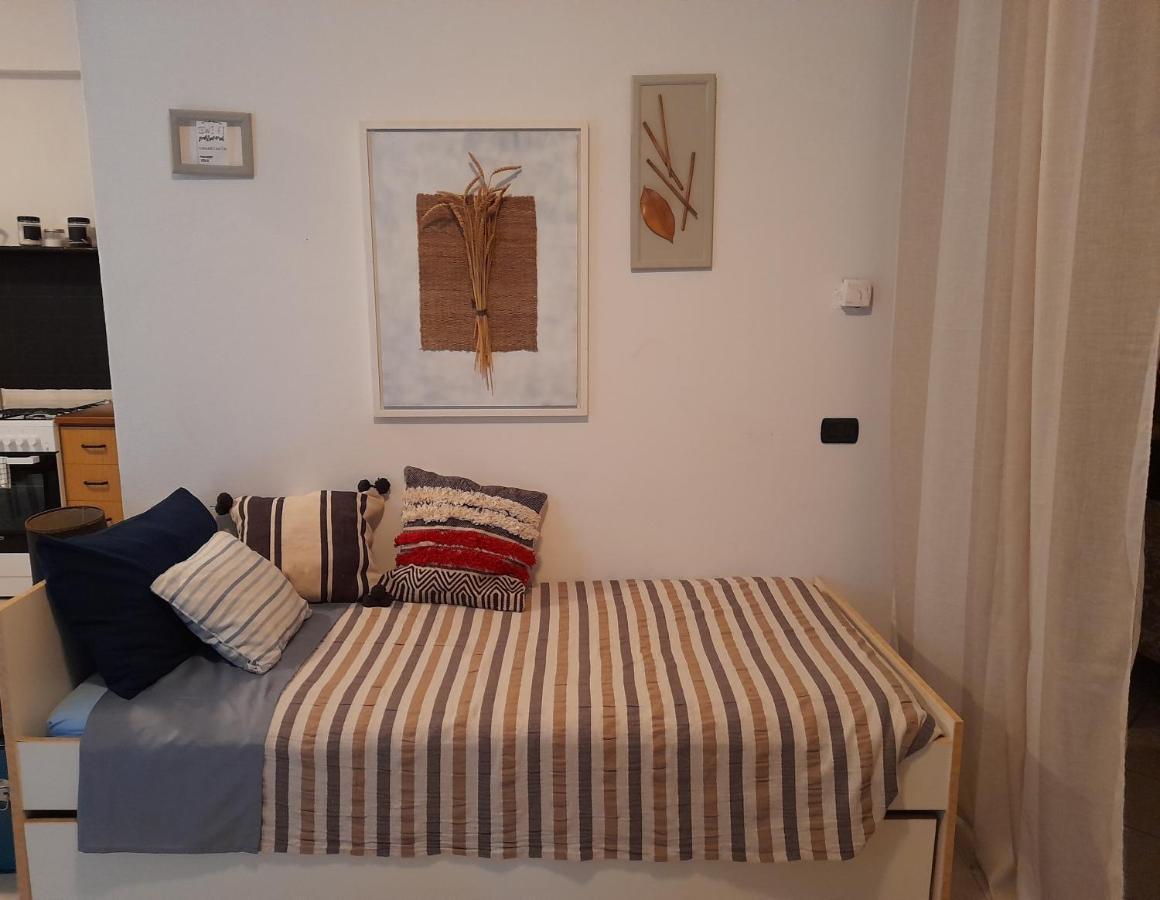 A Casa Di Sole Appartement Brovello-Carpugnino Buitenkant foto