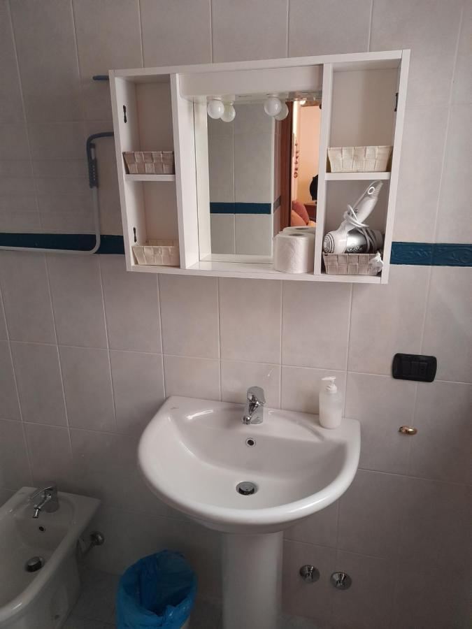 A Casa Di Sole Appartement Brovello-Carpugnino Buitenkant foto